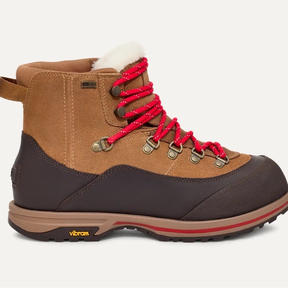 NWT UGG Brecken Boots - Picture 2 of 8